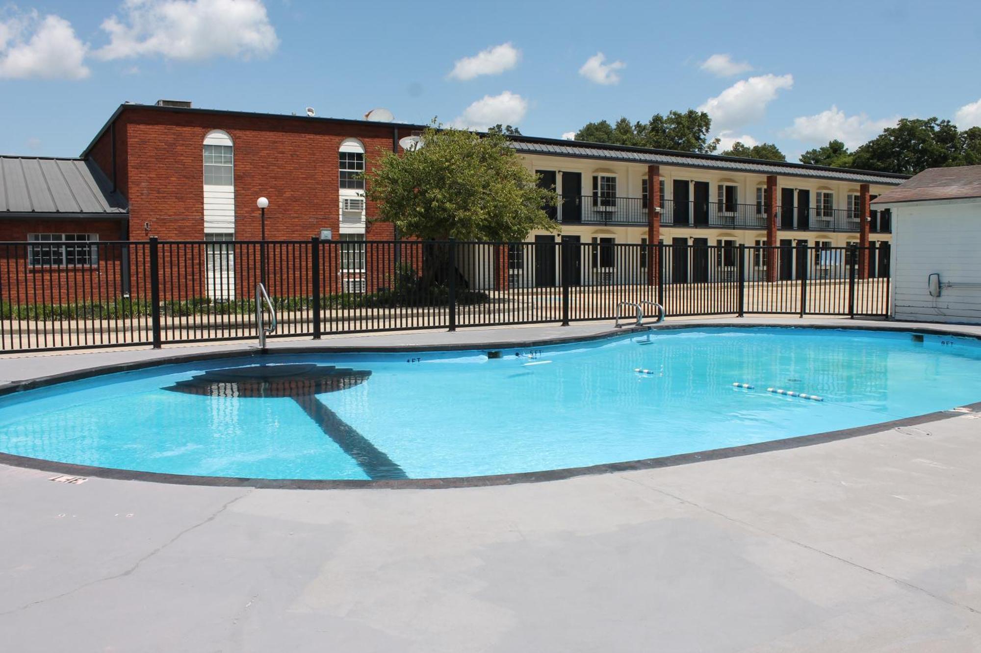 Econo Lodge Kennett Exterior photo